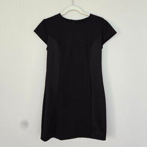 Black Sleeveless Dress – Size S | Simple Elegance with Back Opening